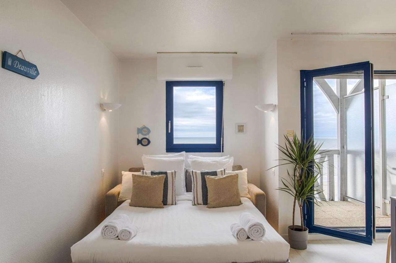 Les Tamaris - Studio With Sea View - ทรูวิลล์-ซูร์-แมร์ ภายนอก รูปภาพ